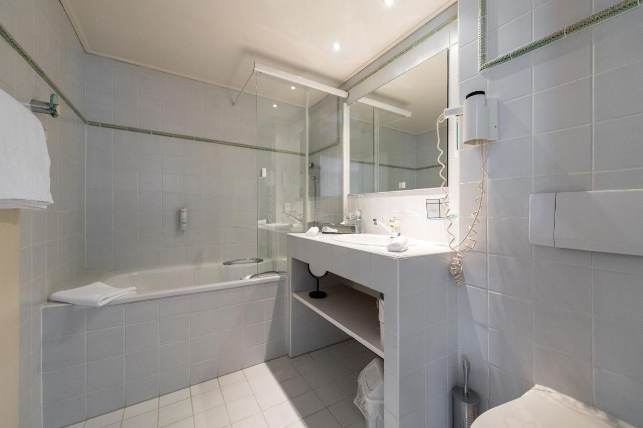 Ermitage Hotell Clarens Eksteriør bilde